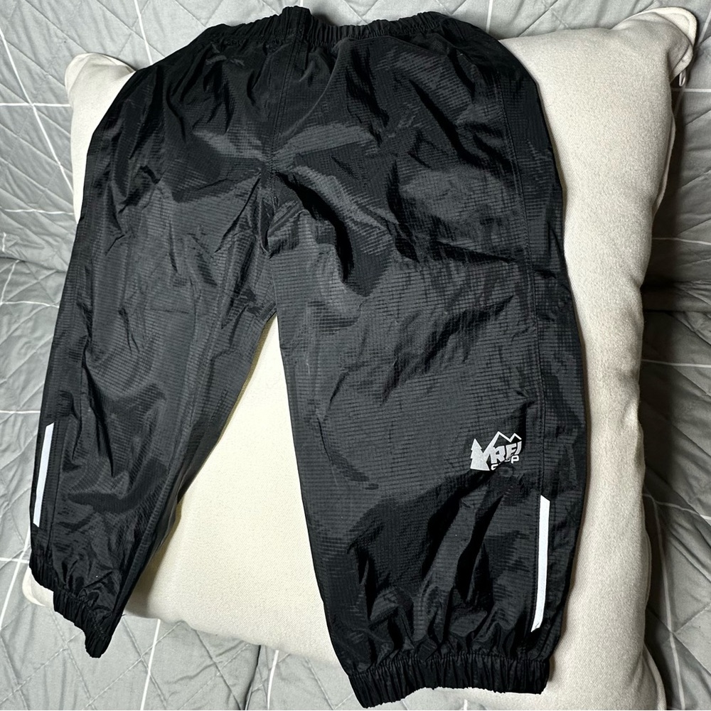 REI Black Kids Sweatpants
